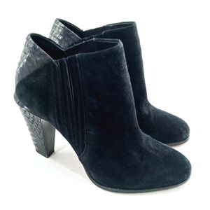 L.A.M.B. Gwen Stefani‎ Black Suede Snake Heel Ankle Boots